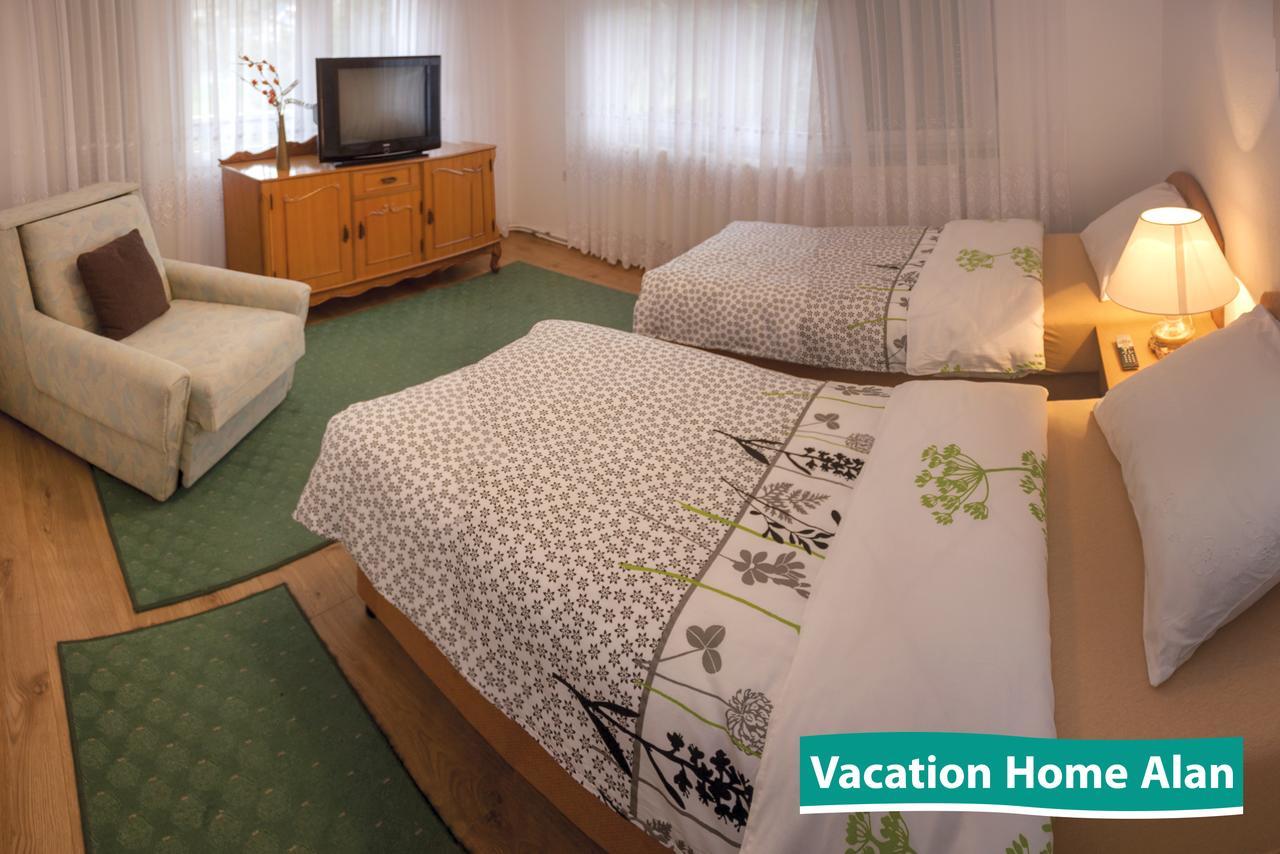 Vacation Home Alan Kulen Vakuf Buitenkant foto